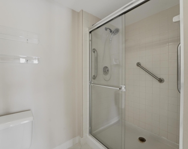 2601 Marina Isle Way - Photo Thumbnail 19