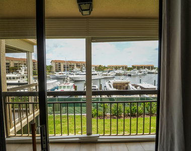 2601 Marina Isle Way - Photo Thumbnail 13