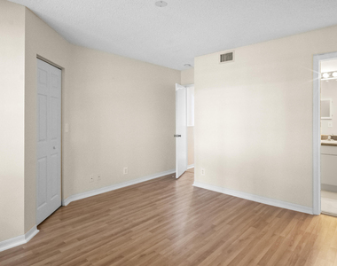 3636 San Simeon Circle - Photo Thumbnail 17