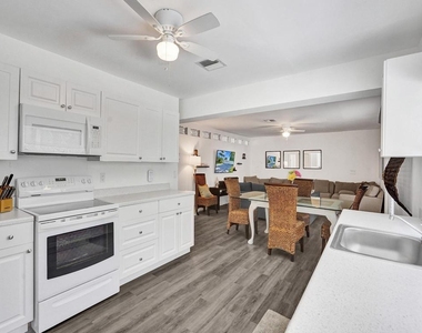 4422 Sea Grape Drive - Photo Thumbnail 20
