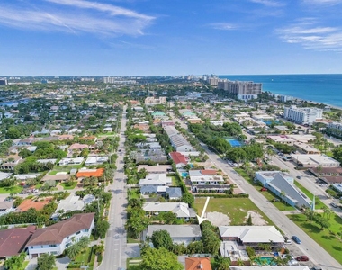 4422 Sea Grape Drive - Photo Thumbnail 3
