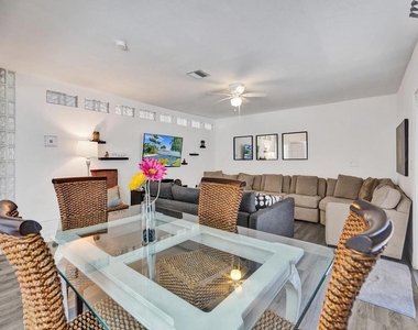 4422 Sea Grape Drive - Photo Thumbnail 10