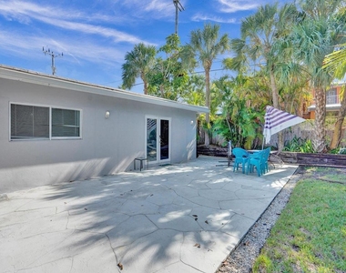 4422 Sea Grape Drive - Photo Thumbnail 6