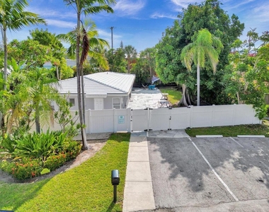 4422 Sea Grape Drive - Photo Thumbnail 1