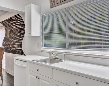 4422 Sea Grape Drive - Photo Thumbnail 22