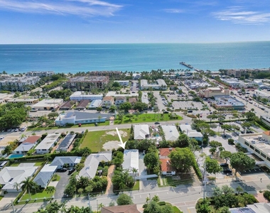 4422 Sea Grape Drive - Photo Thumbnail 4