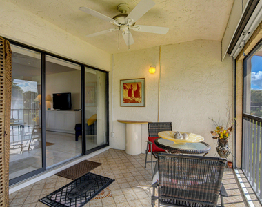 7911 Eastlake Drive - Photo Thumbnail 36