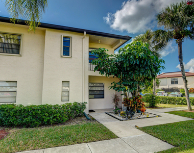 7911 Eastlake Drive - Photo Thumbnail 4
