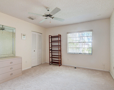 7911 Eastlake Drive - Photo Thumbnail 26