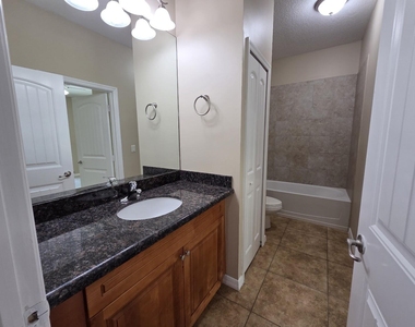 4704 Villas Santorini Drive - Photo Thumbnail 13