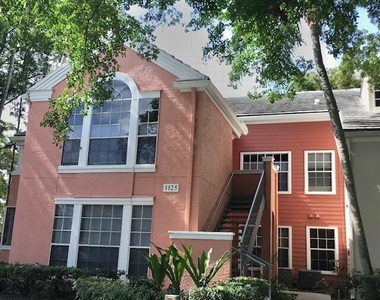 1125 Crystal Way - Photo Thumbnail 2