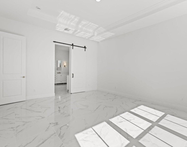 10264 Nw Field Flower Trail - Photo Thumbnail 31