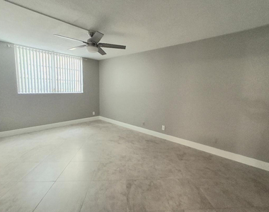 1421 S Ocean Boulevard S - Photo Thumbnail 13
