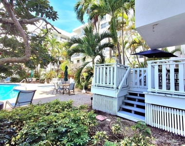 1421 S Ocean Boulevard S - Photo Thumbnail 6