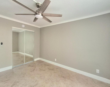 1421 S Ocean Boulevard S - Photo Thumbnail 9