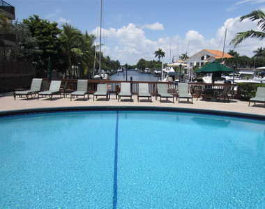 1421 S Ocean Boulevard S - Photo Thumbnail 20