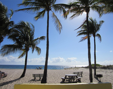 1421 S Ocean Boulevard S - Photo Thumbnail 27