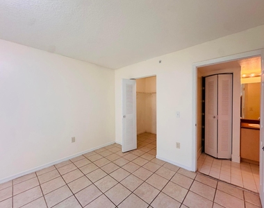 4271 San Marino Boulevard - Photo Thumbnail 15
