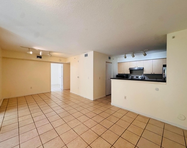 4271 San Marino Boulevard - Photo Thumbnail 25