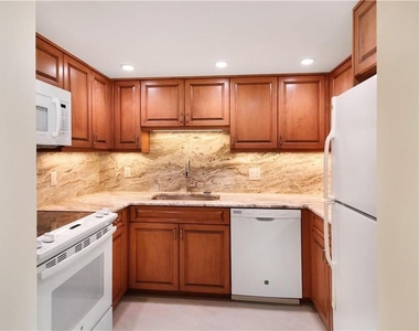 4620 Bougainvilla Drive - Photo Thumbnail 3