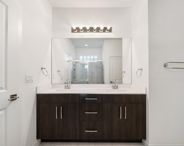 6089 Wildfire Way - Photo Thumbnail 14