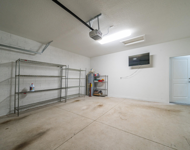 6089 Wildfire Way - Photo Thumbnail 18