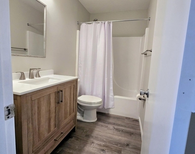 16 Lake Vista Trail - Photo Thumbnail 17