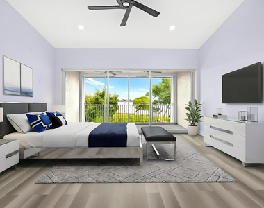 88 N Lakeshore Drive - Photo Thumbnail 14