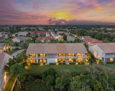 88 N Lakeshore Drive - Photo Thumbnail 46