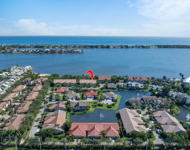 88 N Lakeshore Drive - Photo Thumbnail 44