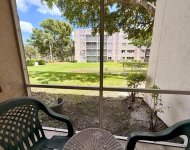 9511 Weldon Circle - Photo Thumbnail 17