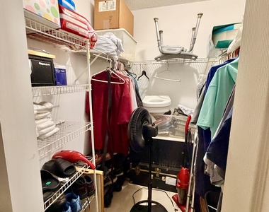 9511 Weldon Circle - Photo Thumbnail 12
