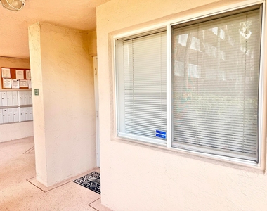 9511 Weldon Circle - Photo Thumbnail 4