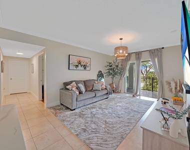 231 Sw 116th Avenue - Photo Thumbnail 1