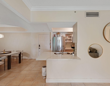 231 Sw 116th Avenue - Photo Thumbnail 8