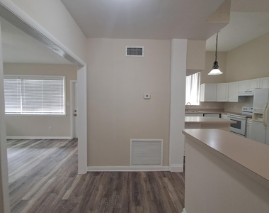 1140 Hernando Street - Photo Thumbnail 3