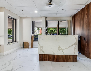900 Ne 195th Street - Photo Thumbnail 31