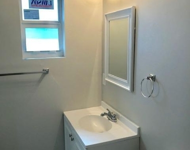 419 N Broadway - Photo Thumbnail 21