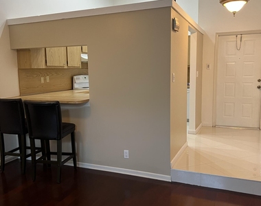 2800 S Oakland Forest Drive - Photo Thumbnail 2