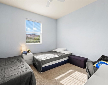 130 Emerald Creek Terrace - Photo Thumbnail 15
