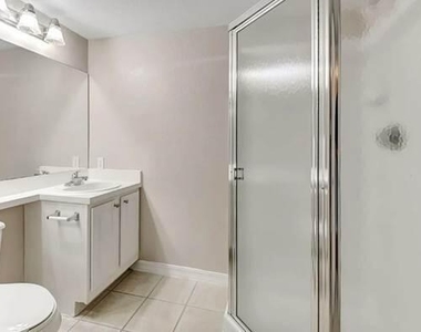 15155 Michelangelo Boulevard - Photo Thumbnail 18