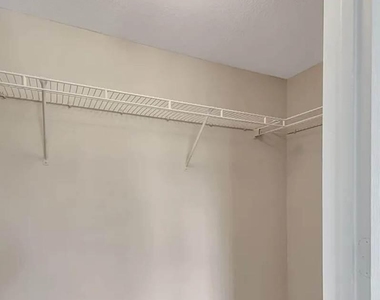 15155 Michelangelo Boulevard - Photo Thumbnail 19
