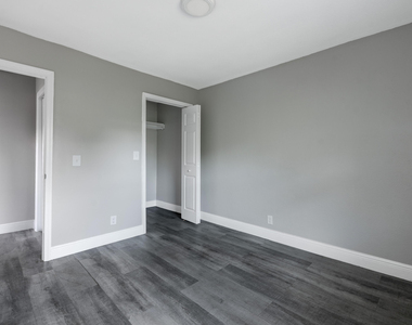 515 N Sapodilla Avenue - Photo Thumbnail 8