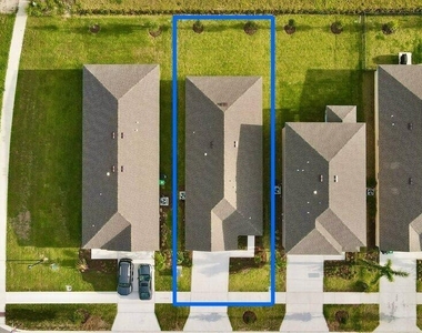 12341 Nettuno Way - Photo Thumbnail 4