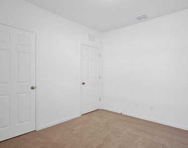 12341 Nettuno Way - Photo Thumbnail 24