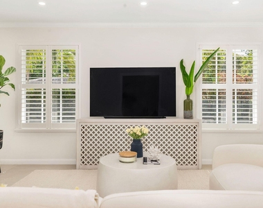145 Seville Road - Photo Thumbnail 11