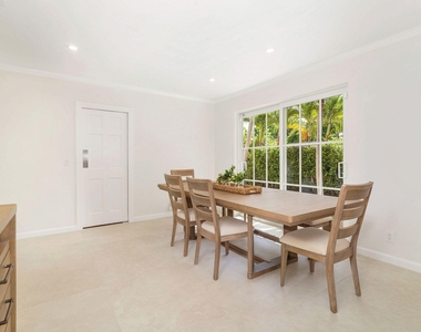145 Seville Road - Photo Thumbnail 13