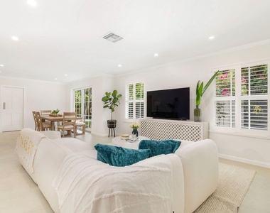 145 Seville Road - Photo Thumbnail 10