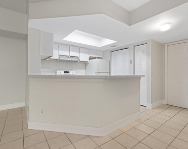 9166 W Atlantic Boulevard - Photo Thumbnail 4