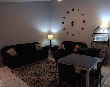 1507 Hawthorne Place - Photo Thumbnail 2